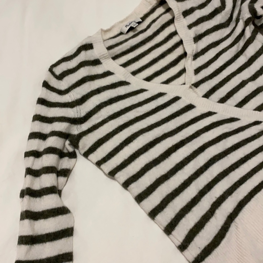 MADEWELL Stripped V-Neck Sweater